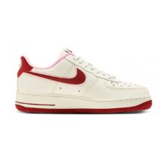 Nike Air Force 1 Low Valentines Day 2023 белые с бордовым кожаные женские (35-40)